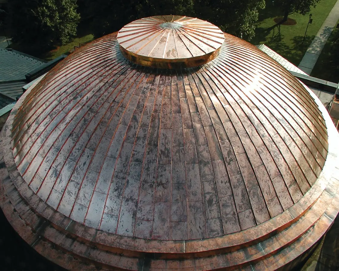 Craftsman Roofing crew installing a new roof in Wilmington Island